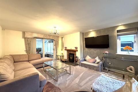 2 bedroom detached house for sale, Ella Grove, Knutsford