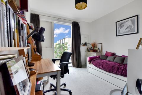 63 Hawkey Road, Trumpington, Cambridge, CB2 9ET