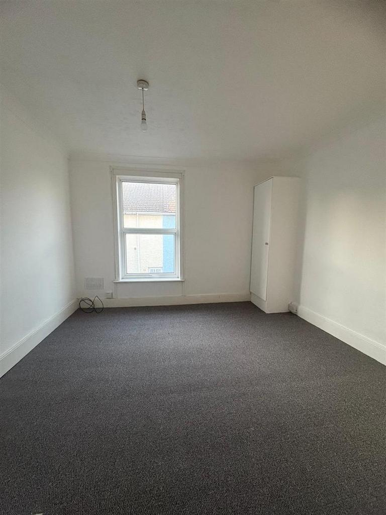 Bedroom (main)