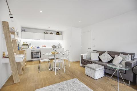 1 bedroom flat for sale, Hardwicks Square, SW18