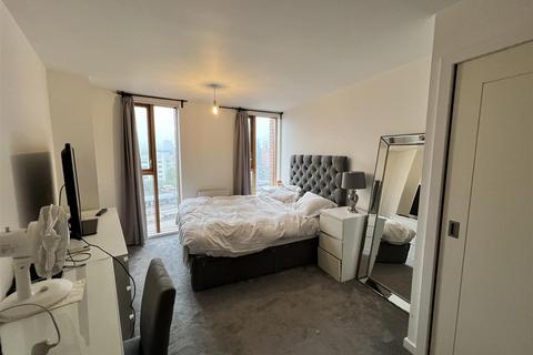 2 bedroom apartment for sale, Wharf Approach, Leeds