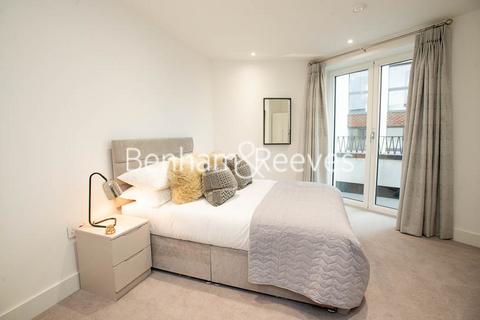 3 bedroom apartment to rent, St. Georges Circus, Blackfriars Circus SE1