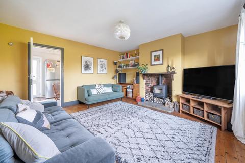 3 bedroom end of terrace house for sale, Miles Hill Avenue, Leeds LS7