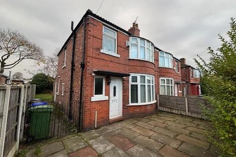 3 bedroom private hall to rent, Leighbrook Road, Fallowfield, Manchester