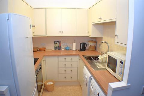 1 bedroom retirement property for sale, Bread Street, Brighton