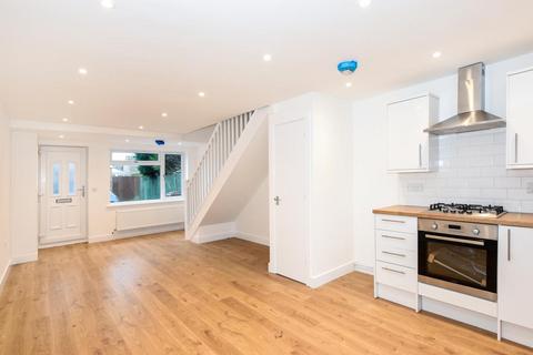 2 bedroom end of terrace house for sale, Wokingham,  Berkshire,  RG40