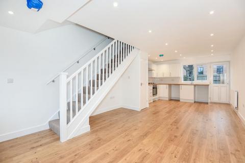 2 bedroom end of terrace house for sale, Wokingham,  Berkshire,  RG40