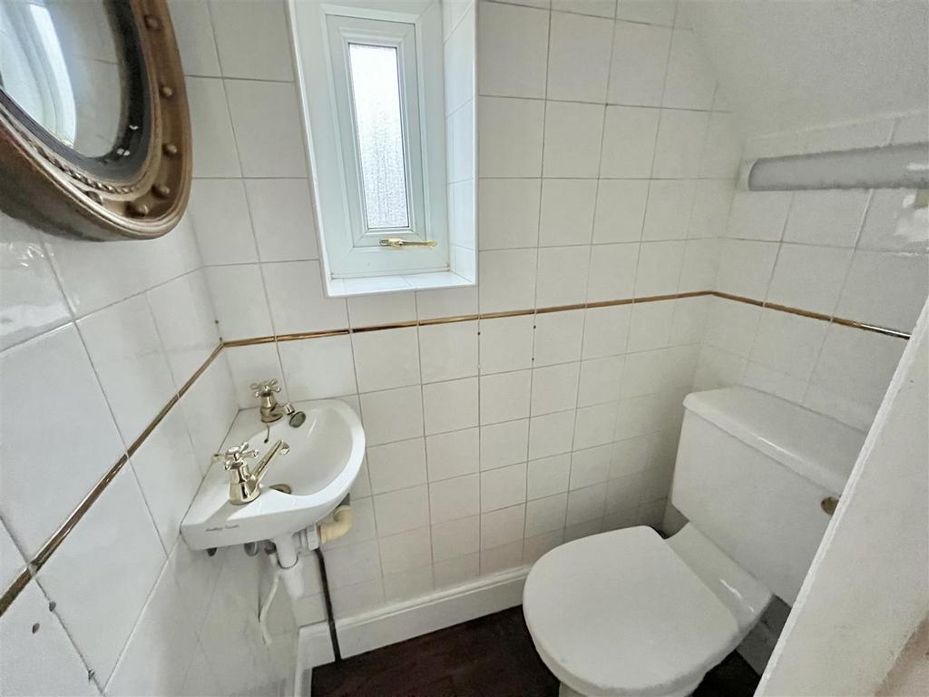 Ground Floor WC