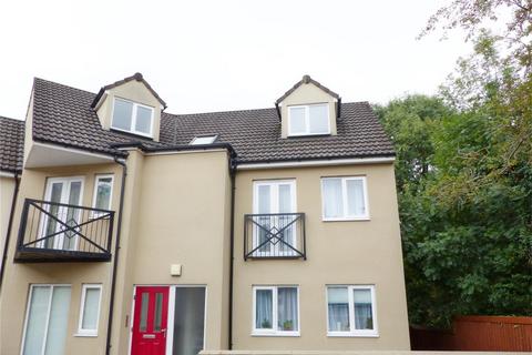 2 bedroom apartment to rent, Newent Avenue, Bristol BS15