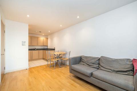 1 bedroom flat to rent, Salway Place, London E15