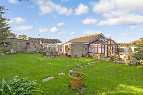 3 bedroom bungalow for sale, Gainsborough Drive, Herne Bay, Kent