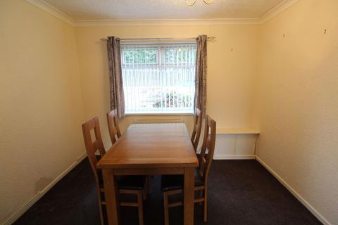 2 bedroom end of terrace house for sale, Victoria Road, Cradley Heath B64