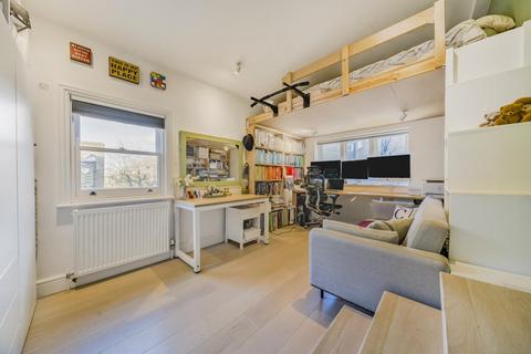 2 bedroom flat for sale, Leopold Road, Wimbledon