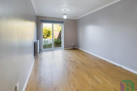 1 bedroom bungalow for sale, Chardacre, Milton Keynes MK8