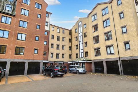 Dolphin Quay, North Shields