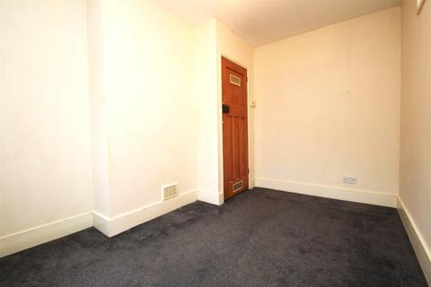 3 bedroom house to rent, Leighton Buzzard Road, Hemel Hempstead