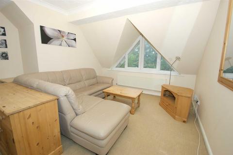 2 bedroom flat to rent, Elm house, 8 Allerton Park, LS7