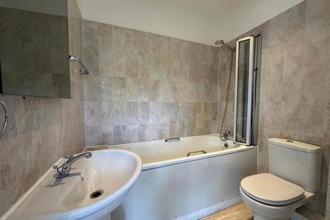 3 bedroom flat for sale, Goldhurst Terrace, London