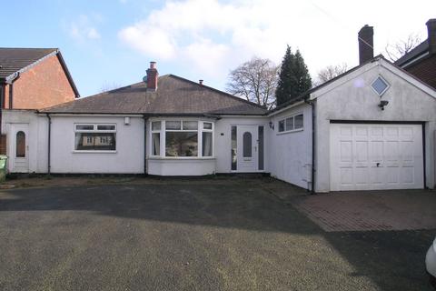 2 bedroom detached bungalow for sale, Halesowen Road, Halesowen B62