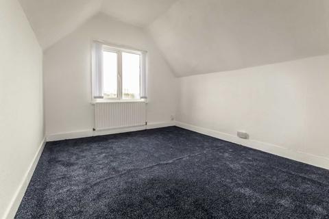 1 bedroom flat to rent, Twickenham Road, Isleworth TW7