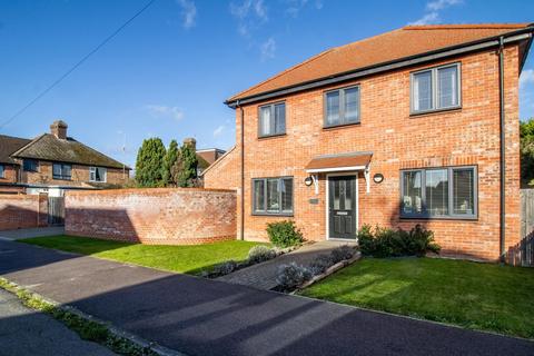 3 bedroom detached house for sale, Elfleda Road, Cambridge