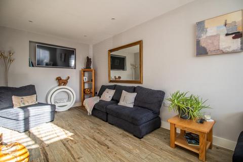 61 Elfleda Road, Cambridge, CB5 8NA