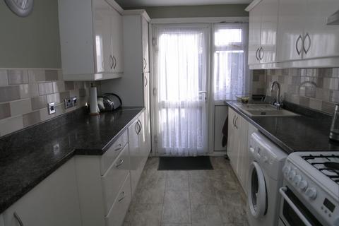 3 bedroom terraced house for sale, Hillfield Walk, Rowley Regis B65