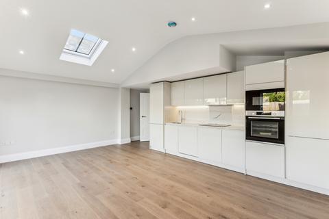 3 bedroom apartment for sale, Fernlea Road, London, SW12