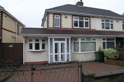 3 bedroom semi-detached house for sale, Lodgefield Road, Halesowen B62