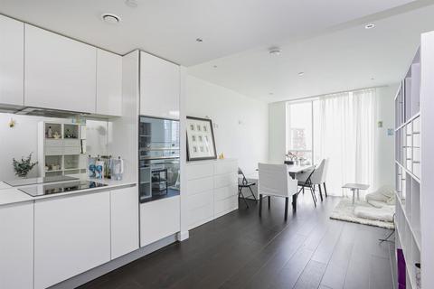 2 bedroom flat to rent, Sky Gardens, 155 Wandsworth Road, Nine Elms, London SW8