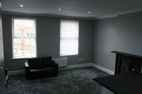 2 bedroom flat to rent, Ashfield Road, Liverpool