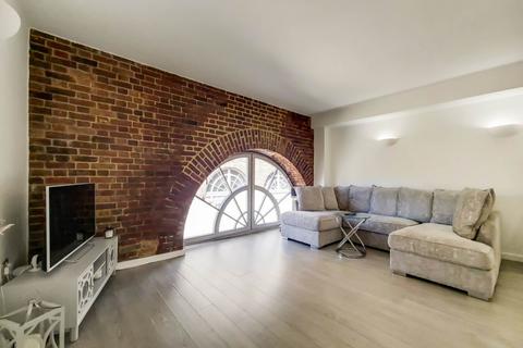 undefined, South Block, Romford RM2