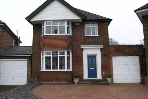 3 bedroom detached house for sale, Garland Crescent, Halesowen B62