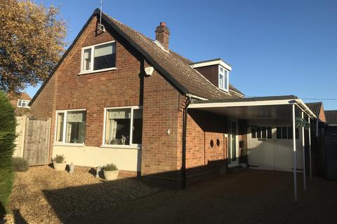 3 bedroom chalet for sale, Heath Rise, Fakenham NR21