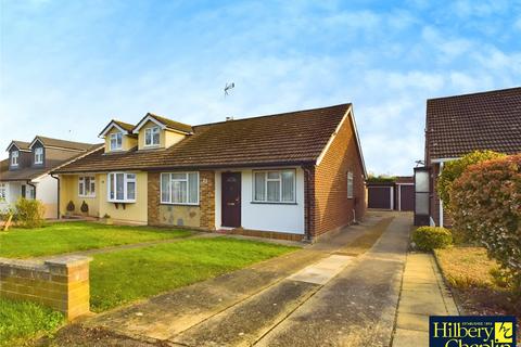 2 bedroom bungalow for sale, Arnolds Avenue, Hutton, Brentwood, Essex, CM13