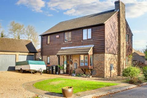 4 bedroom detached house for sale, Ledbury, Milton Keynes