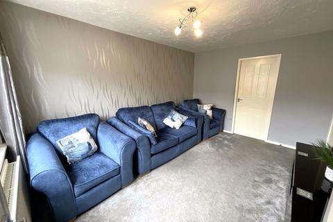 3 bedroom terraced house for sale, Cherry Orchard, Cradley Heath B64