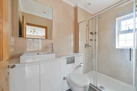6 Queens Crescent, Richmond, TW10 6HG