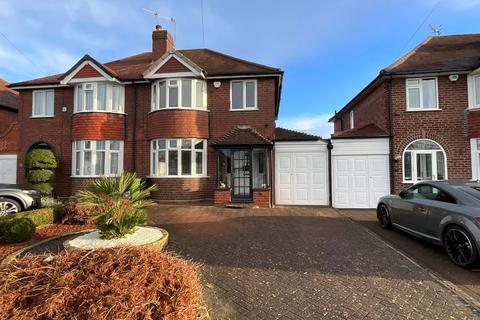 3 bedroom semi-detached house for sale, Carol Crescent, Halesowen B63