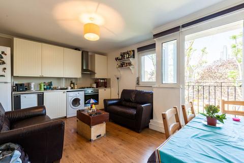 4 bedroom flat to rent, Hunton Street, Spitalfields, London, E1