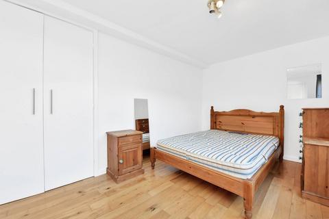 1 bedroom flat to rent, Hooper Street, Aldgate, London, E1