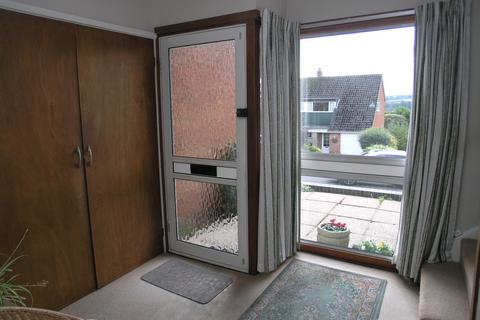 3 bedroom semi-detached house for sale, Ombersley Road, Halesowen B63