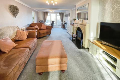 19 Comsey Road, Birmingham, B43 7RG