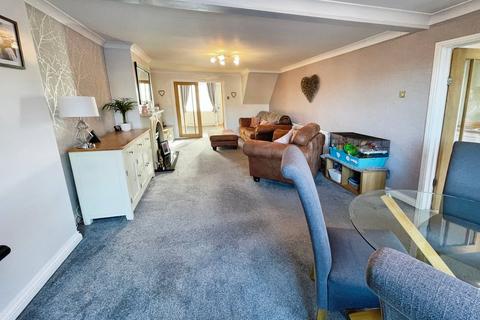 19 Comsey Road, Birmingham, B43 7RG