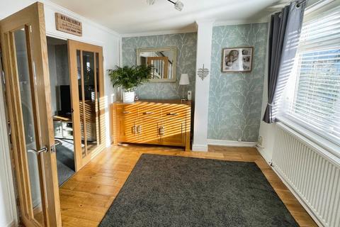 19 Comsey Road, Birmingham, B43 7RG