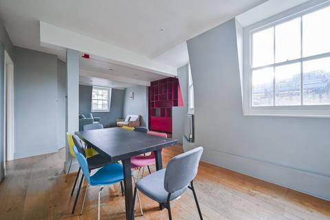 2 bedroom flat to rent, Hanson Street, Fitzrovia, London, W1W