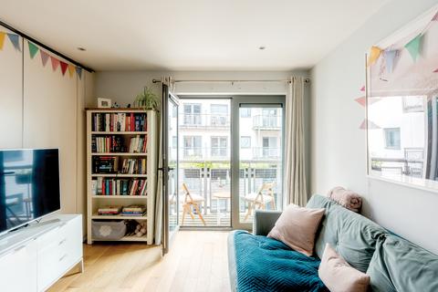 2 bedroom apartment for sale, Central Quay North, Bristol BS1