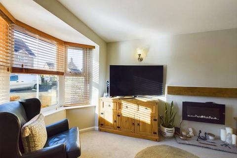 3 Bodiam Close, Berkeley Beverborne, Worcester, WR4 0EL