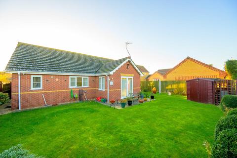 3 bedroom bungalow for sale, Mayflower Close, Fishtoft, Boston, PE21