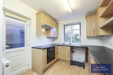 3 bedroom semi-detached house to rent, Ashridge Gardens, Pinner